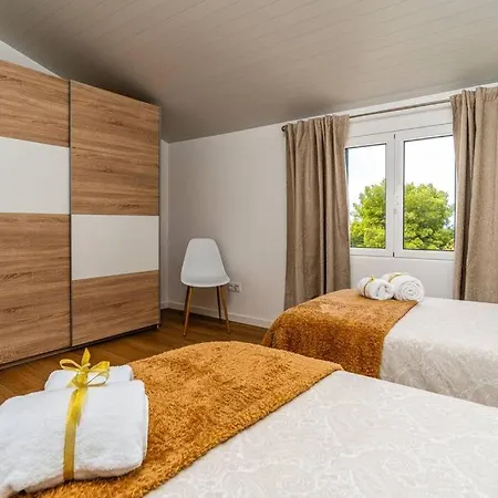 Fenix House * ארקו דה קלחטה